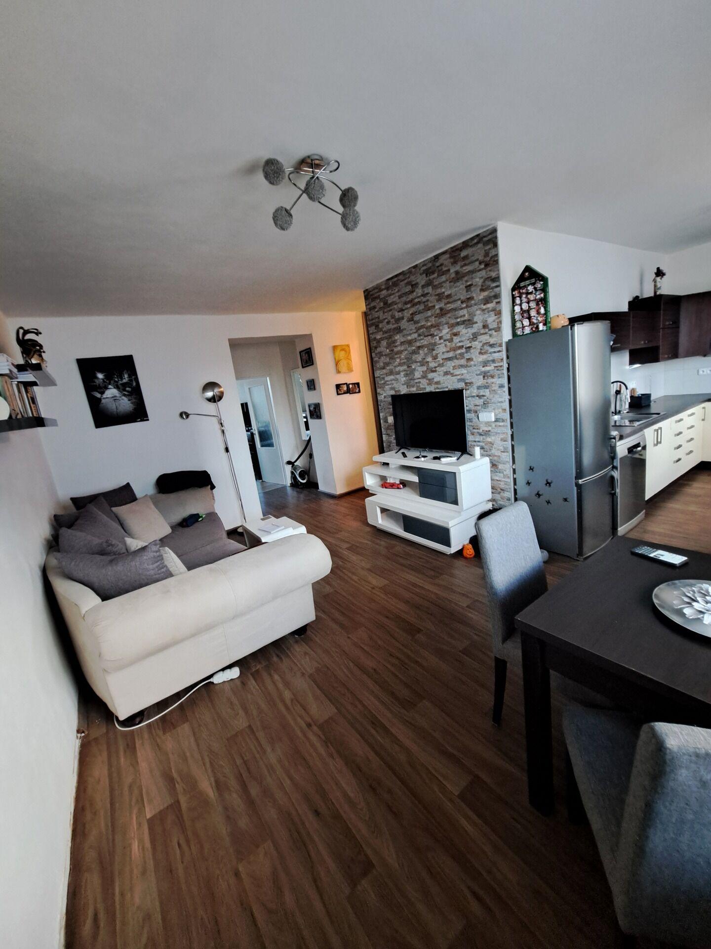 Pronájem zařízeného bytu 2+kk, 56 m2, balkon, Střimelická, Praha 4