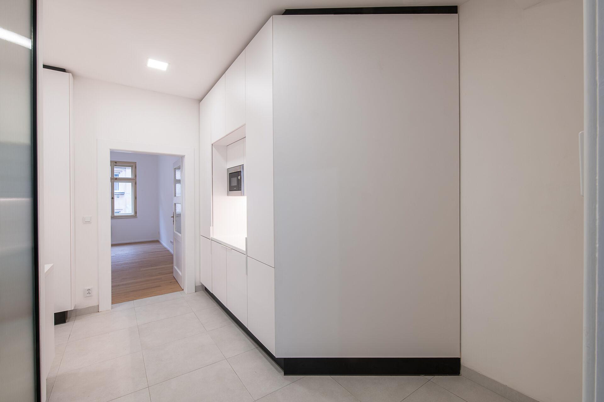 Prodej naprosto ojedinělého bytu 2+1, 55,3 m² + balkon – po luxusní rekonstrukci, Vršovice/Vinohrady