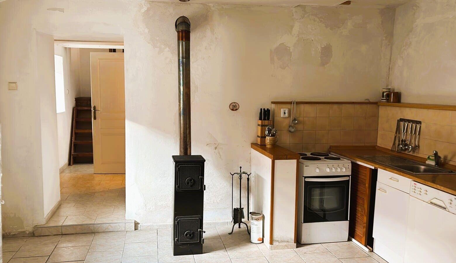 Prodej rodinného domu 65 m2 a zahradou 646 m2