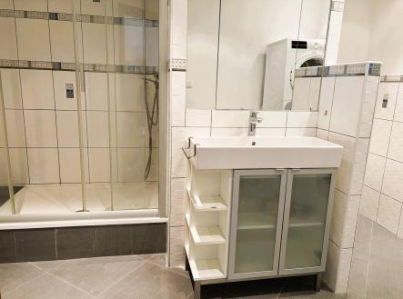 Pronájem bytu, 3+kk, 86 m²