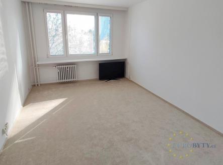 . | Pronájem bytu, 1+kk, 27 m²