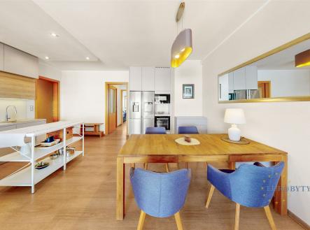 . | Pronájem bytu, 4+kk, 133 m²