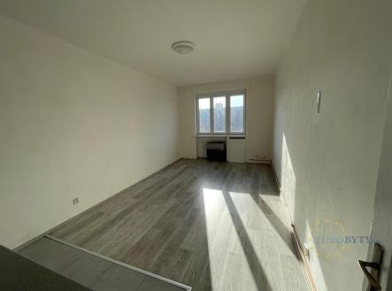 . | Pronájem bytu, 1+kk, 35 m²