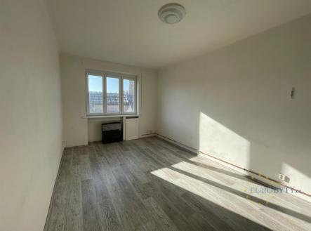 . | Pronájem bytu, 1+kk, 35 m²