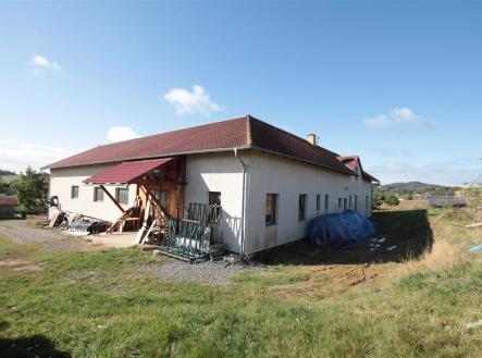 . | Prodej - dům/vila, 495 m²