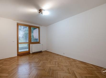 . | Pronájem - dům/vila, 270 m²