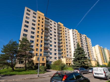 . | Prodej bytu, 4+1, 76 m²