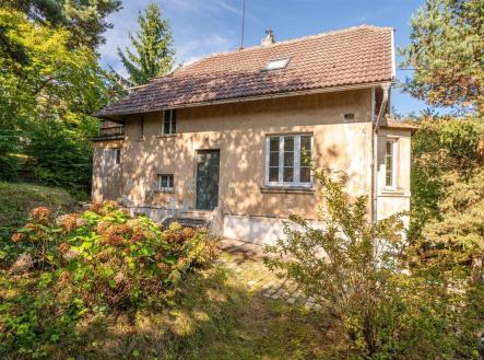 . | Prodej - dům/vila, 190 m²