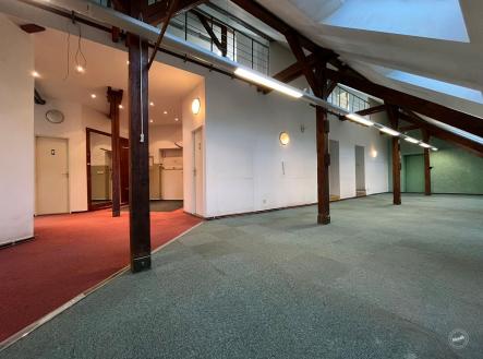. | Pronájem - kanceláře, 110 m²