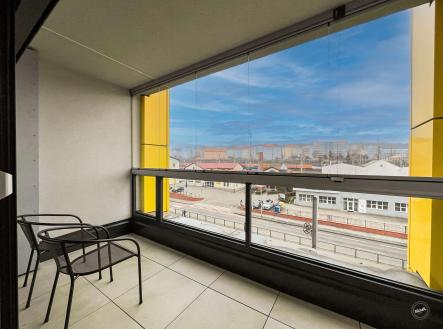 . | Prodej bytu, 1+kk, 42 m²