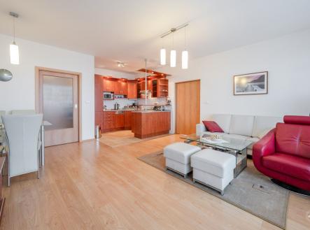 . | Prodej bytu, 3+kk, 71 m²