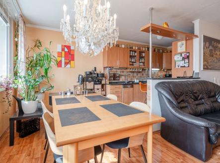 . | Prodej bytu, 3+1, 75 m²