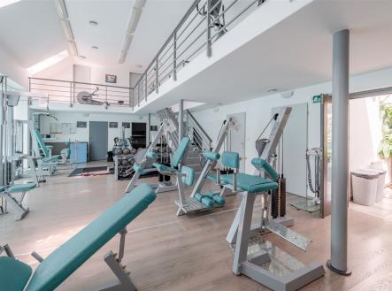 . | Prodej - dům/vila, 318 m²