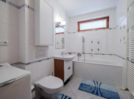 . | Prodej bytu, 3+kk, 74 m²