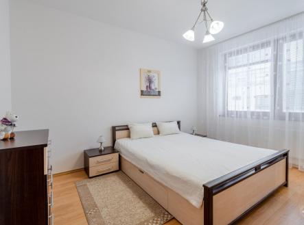 . | Prodej bytu, 3+kk, 74 m²