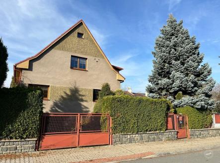 . | Pronájem - dům/vila, 200 m²