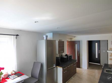 . | Prodej - dům/vila, 122 m²