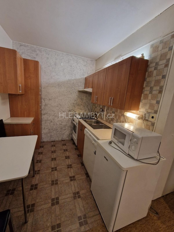 Pronájem bytu Praha 4 Pankrác 2+kk Pujmanové