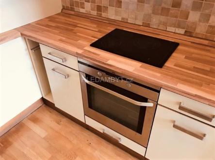 Pronájem bytu, 2+kk, 52 m²