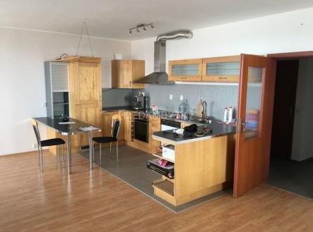 Pronájem bytu, 2+kk, 83 m²