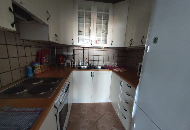 Pronájem bytu Praha 6 Ruzyně 2+kk Žukovského