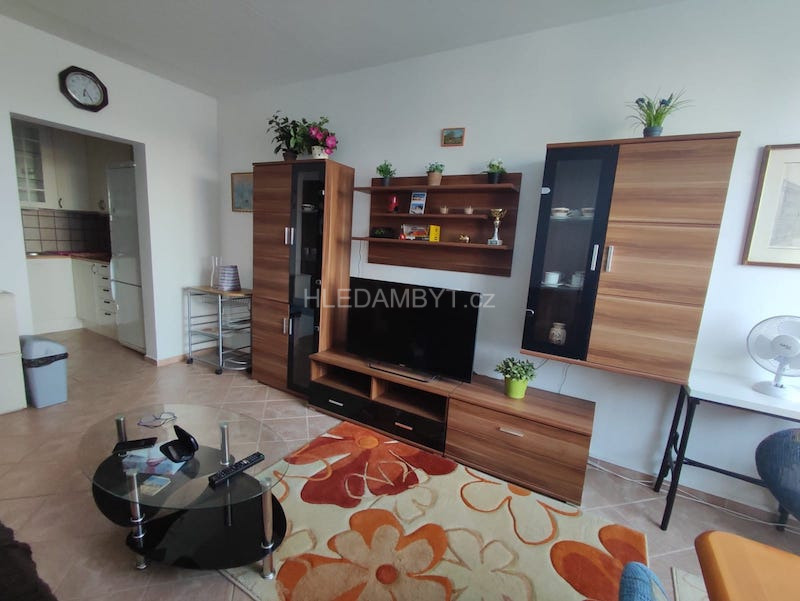 Pronájem bytu Praha 6 Ruzyně 2+kk Žukovského