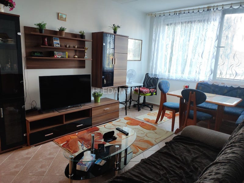 Pronájem bytu Praha 6 Ruzyně 2+kk Žukovského