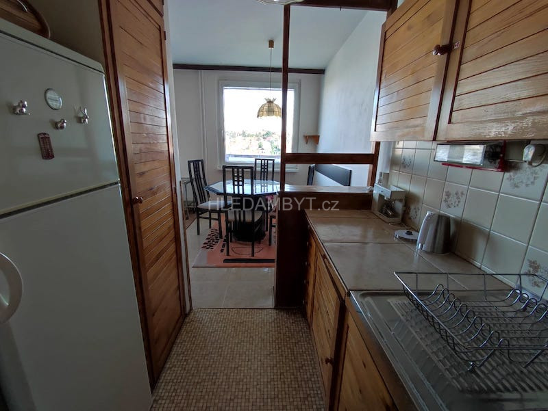 Pronájem bytu Praha 4 Spořilov 3+1 s lodžií Zvolenská