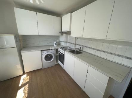 Pronájem bytu, 3+1, 100 m² obrázek