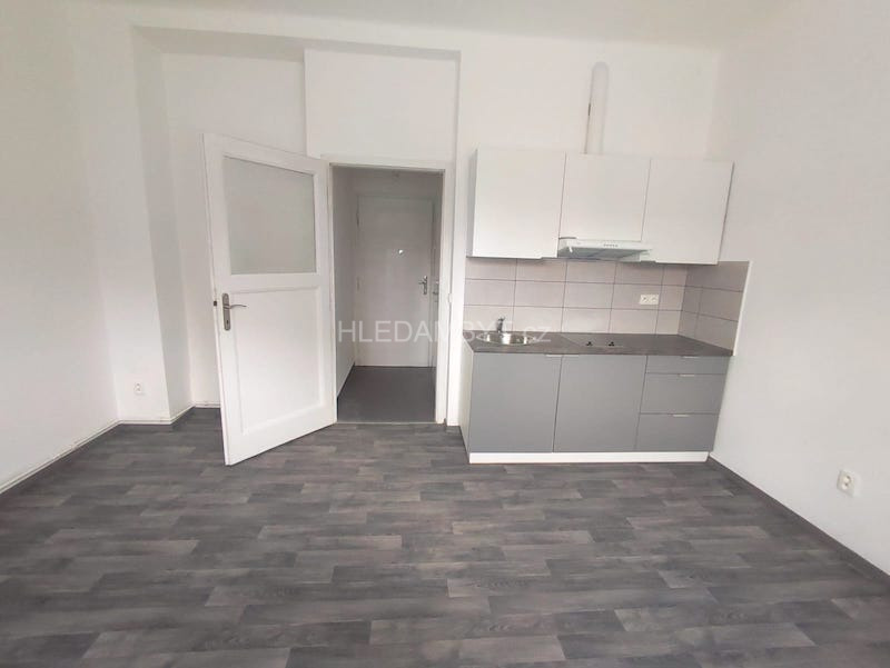 Pronájem bytu Praha 6 Břevnov Garsoniéra Patočkova