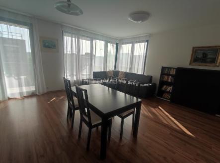 Pronájem bytu, 2+kk, 56 m²