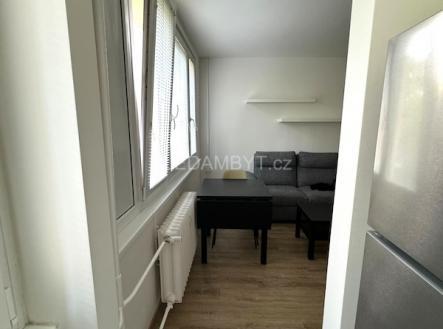 Pronájem bytu, 1+kk, 27 m²