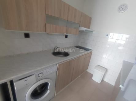 Pronájem bytu, 2+kk, 45 m²