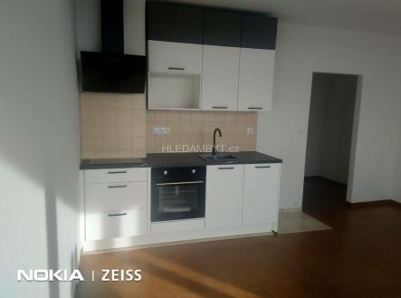 Pronájem bytu, 1+kk, 27 m²