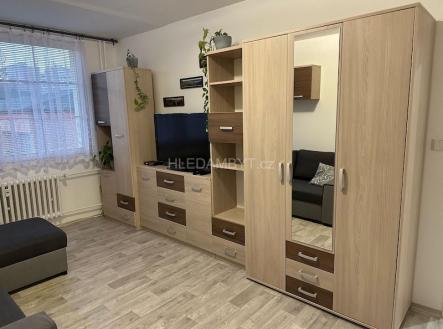 Pronájem bytu, 2+kk, 42 m²