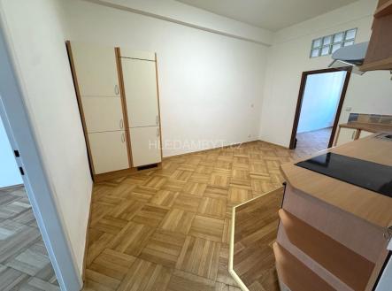 Pronájem bytu, 3+1, 85 m²