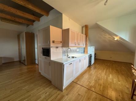 Pronájem bytu, 2+kk, 60 m²