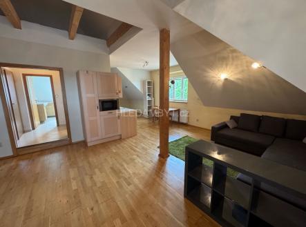 Pronájem bytu, 2+kk, 60 m²