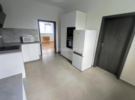 Pronájem bytu, 3+1, 65 m²