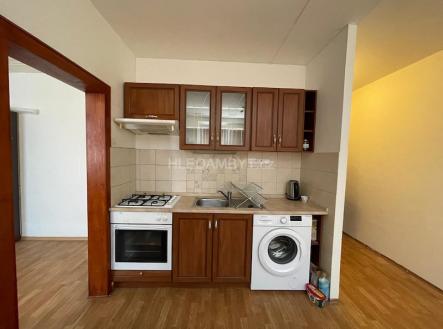 Pronájem bytu, 1+1, 37 m²