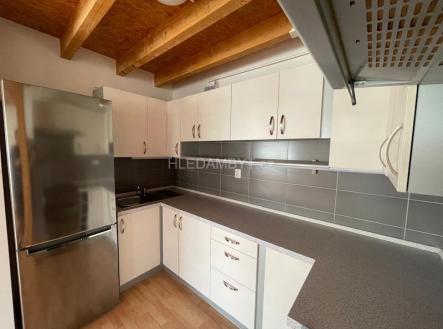 Pronájem bytu, 2+kk, 69 m²