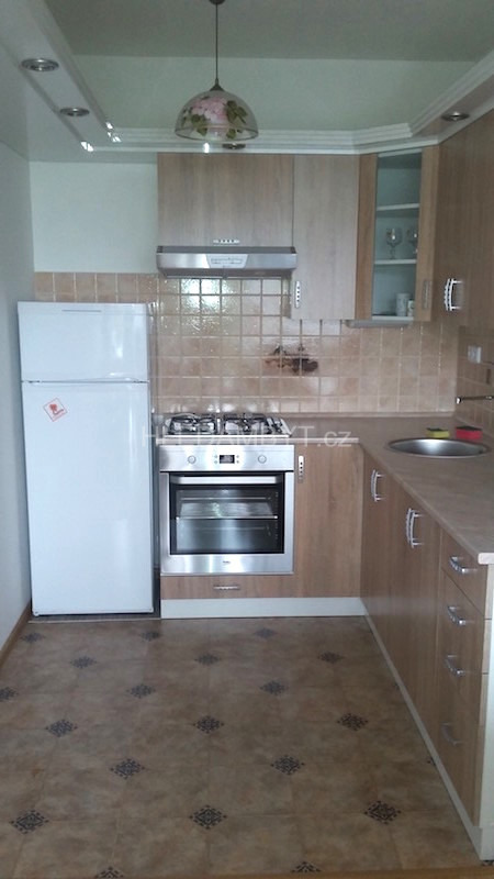 Pronájem bytu 2+kk s lodžií Praha 4 Krč Panuškova