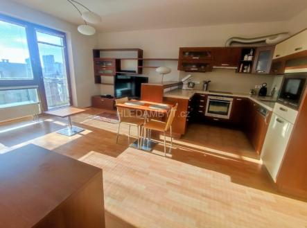 Pronájem bytu, 2+kk, 56 m²