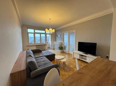 Pronájem bytu, 3+1, 120 m²