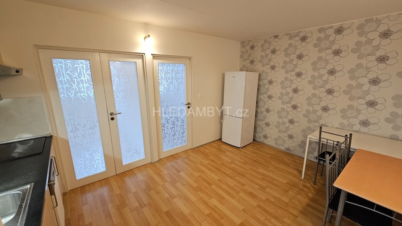 Pronájem bytu Praha 8 Karlín 2+1 Molákova