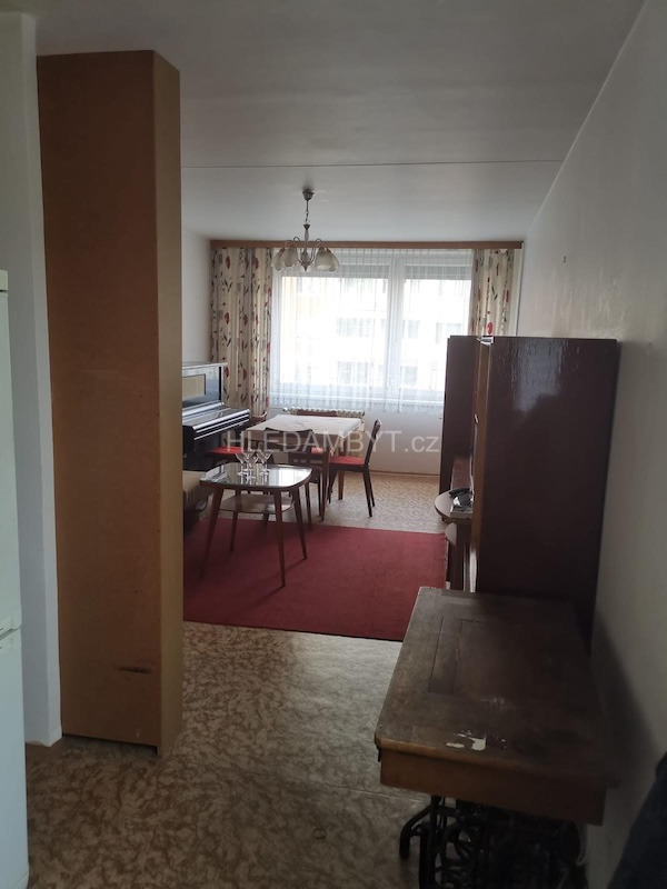 Pronájem bytu Praha 9 Černý Most 3+kk s lodžií Kap. Stránského 