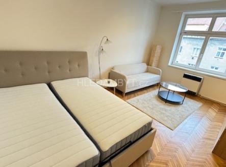 Pronájem bytu, 2+kk, 45 m²