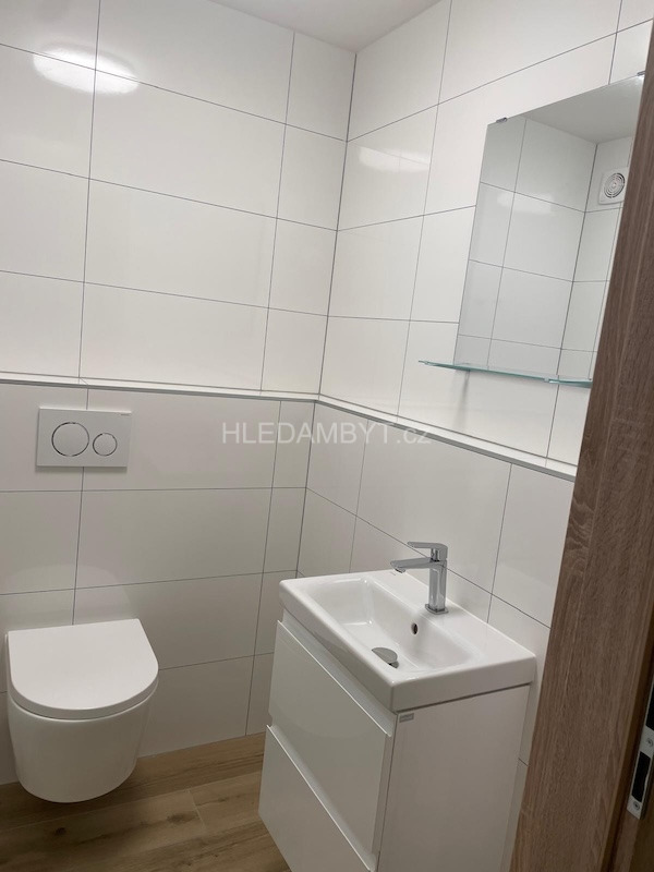 Pronájem bytu Praha 4 Háje 2+kk Hekrova