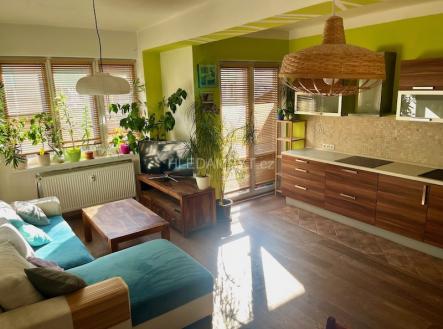 Pronájem bytu, 2+kk, 63 m²