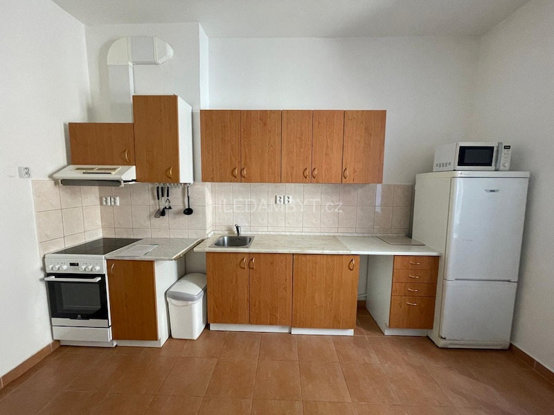 Pronájem bytu Praha 10 Strašnice 2+1 Na Hroudě